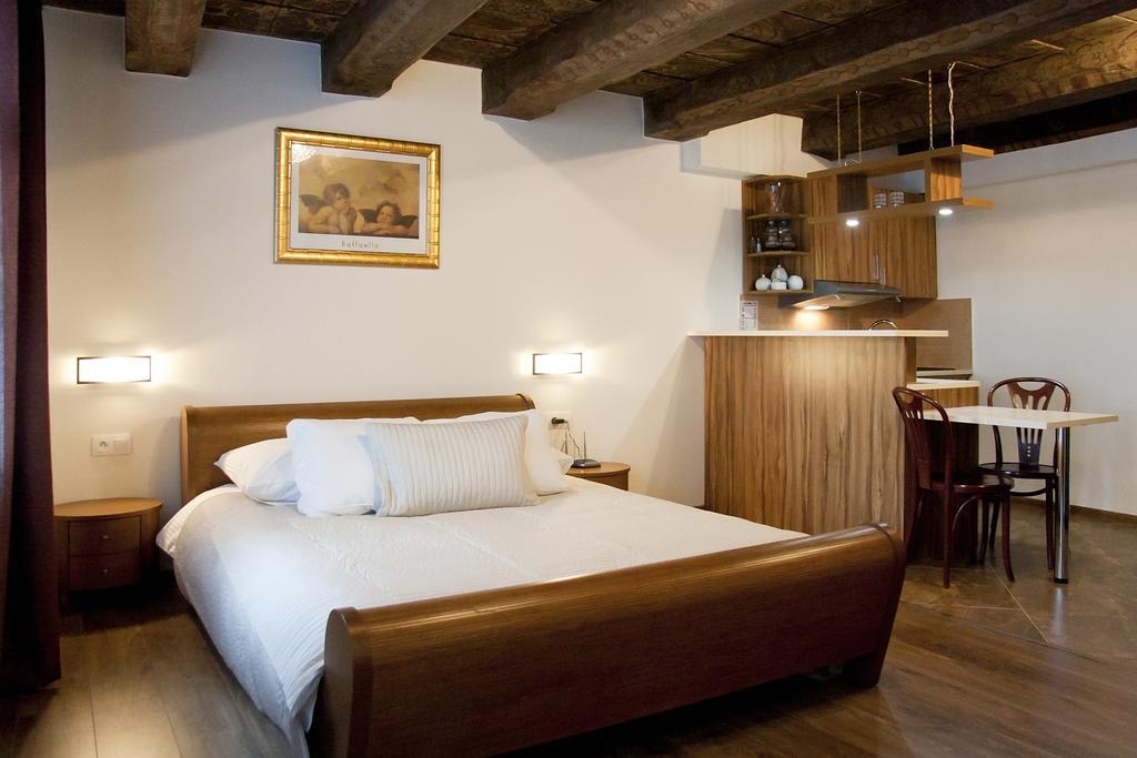 Apartamenty Hotelu Pod Orlem Stary Toruń 외부 사진